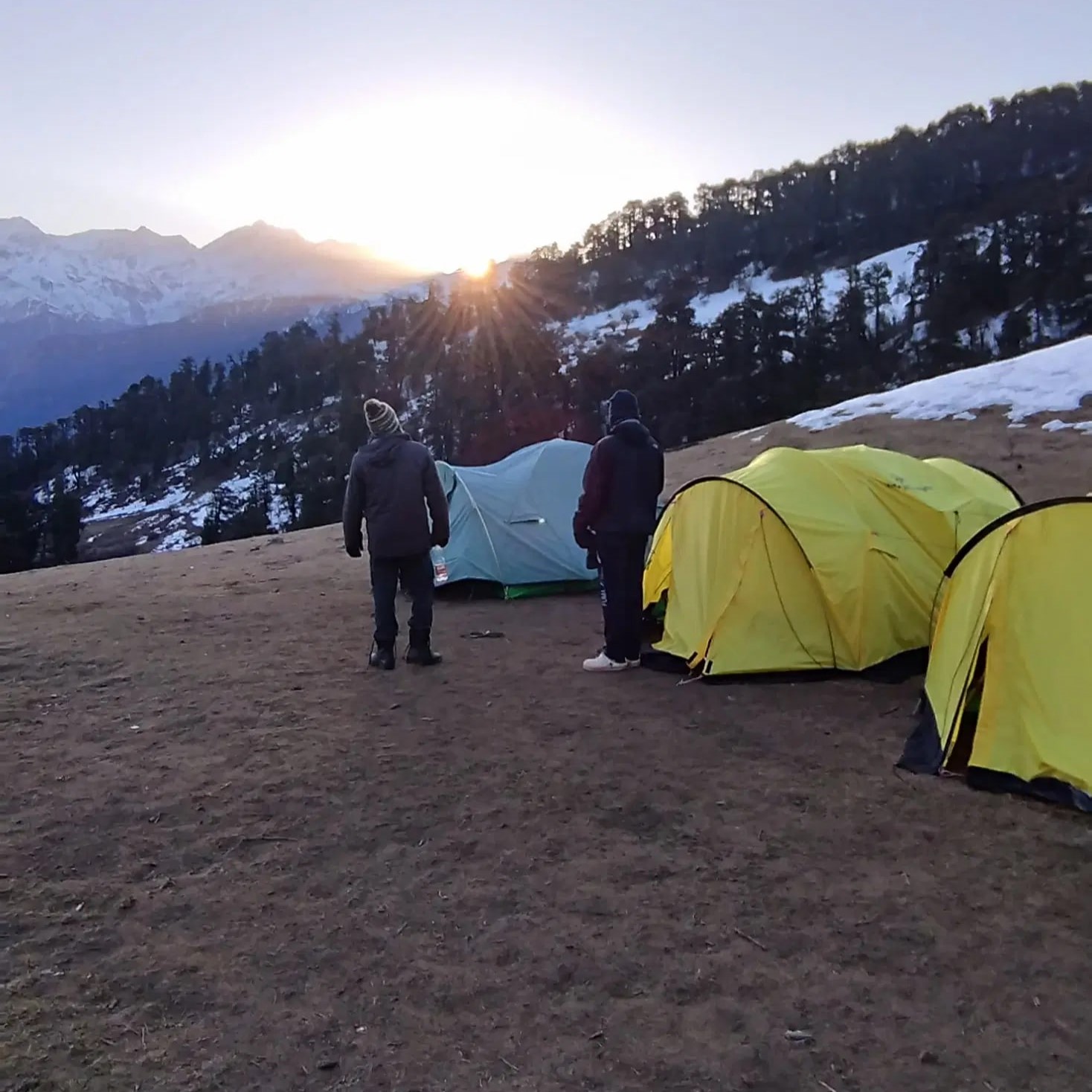 Two Generations, One Track: Shripad’s Snow Trek to Dayara Bugyal with Thrillophilia