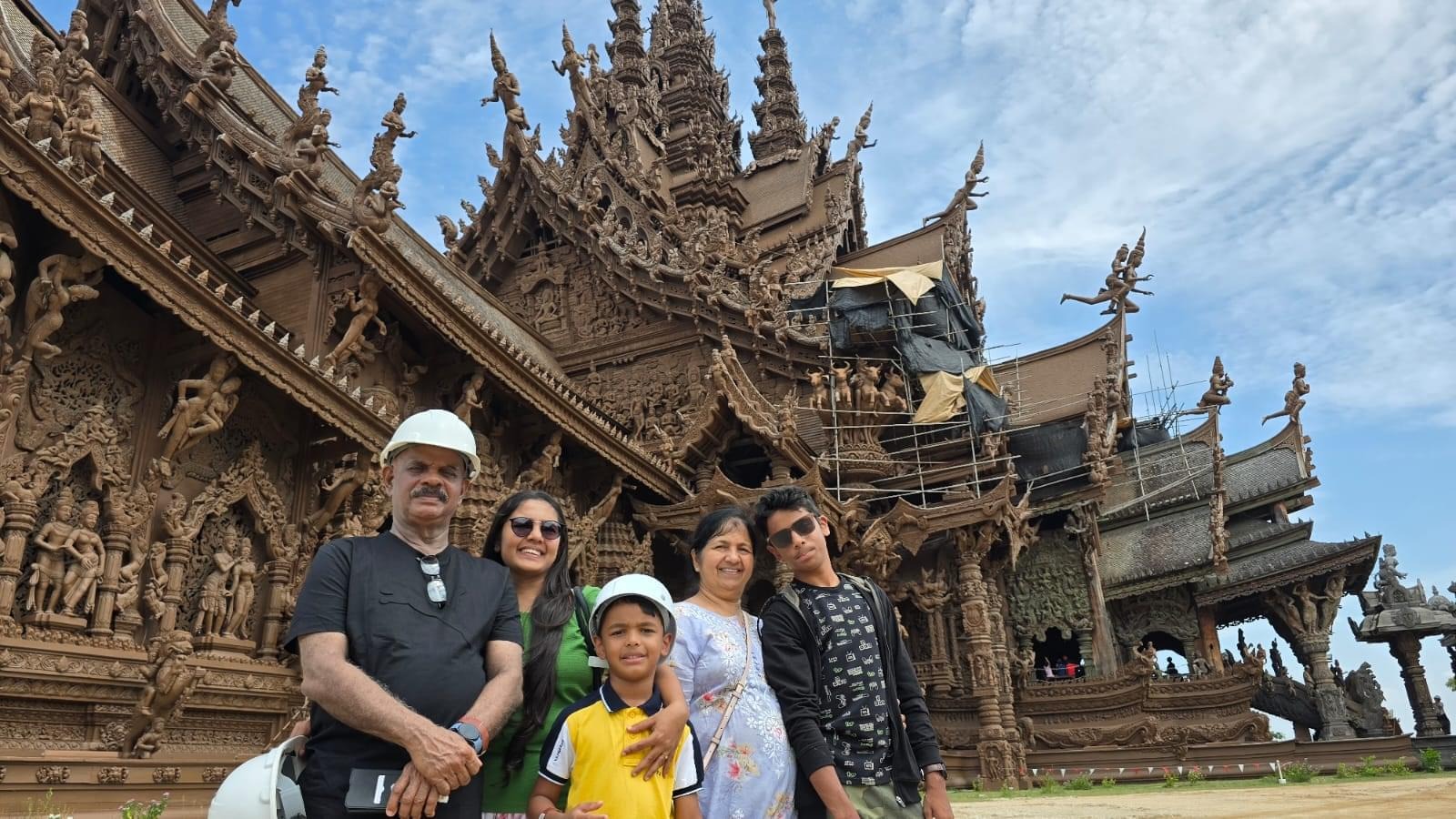 Sana’s Thailand Trip with Family: A Thrillophilia Review